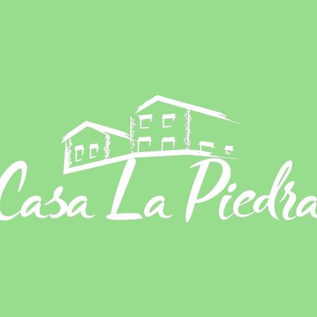 Apartamentos Rurales Casa La Piedra Collia Luaran gambar